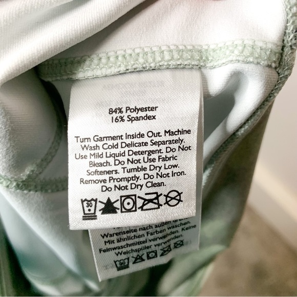 Eddie Bauer Camo Print Athletic Workout Crop Legging‎ Small S - Picture 6 of 7